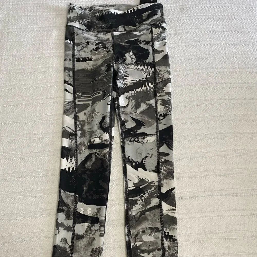 UNDER ARMOR Womens XSMALL HeatGear Printed High Waisted Capri Leggings